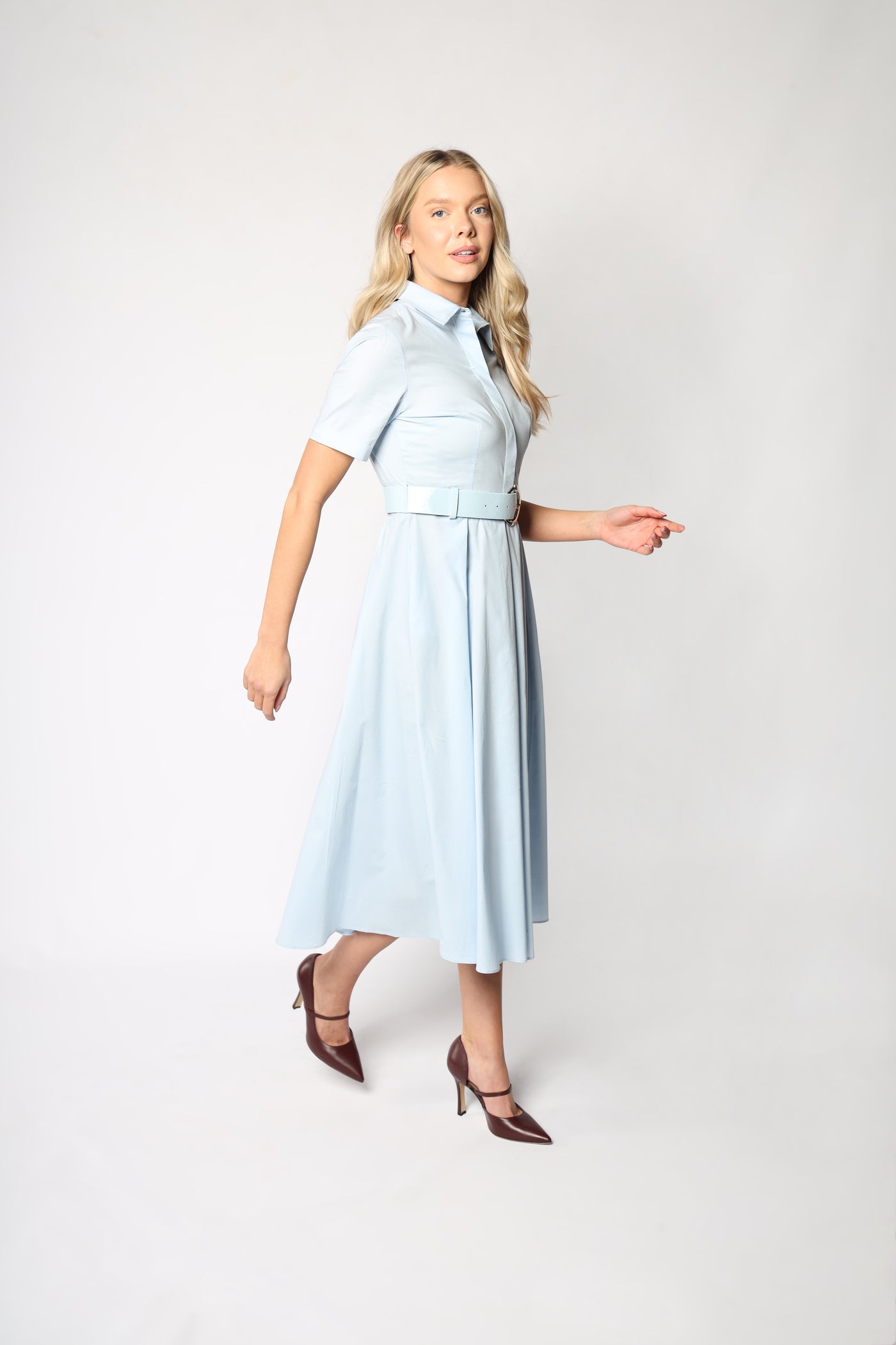 Sky Blue Short-sleeved Belted Cotton Women's Midi Dress Lodevole