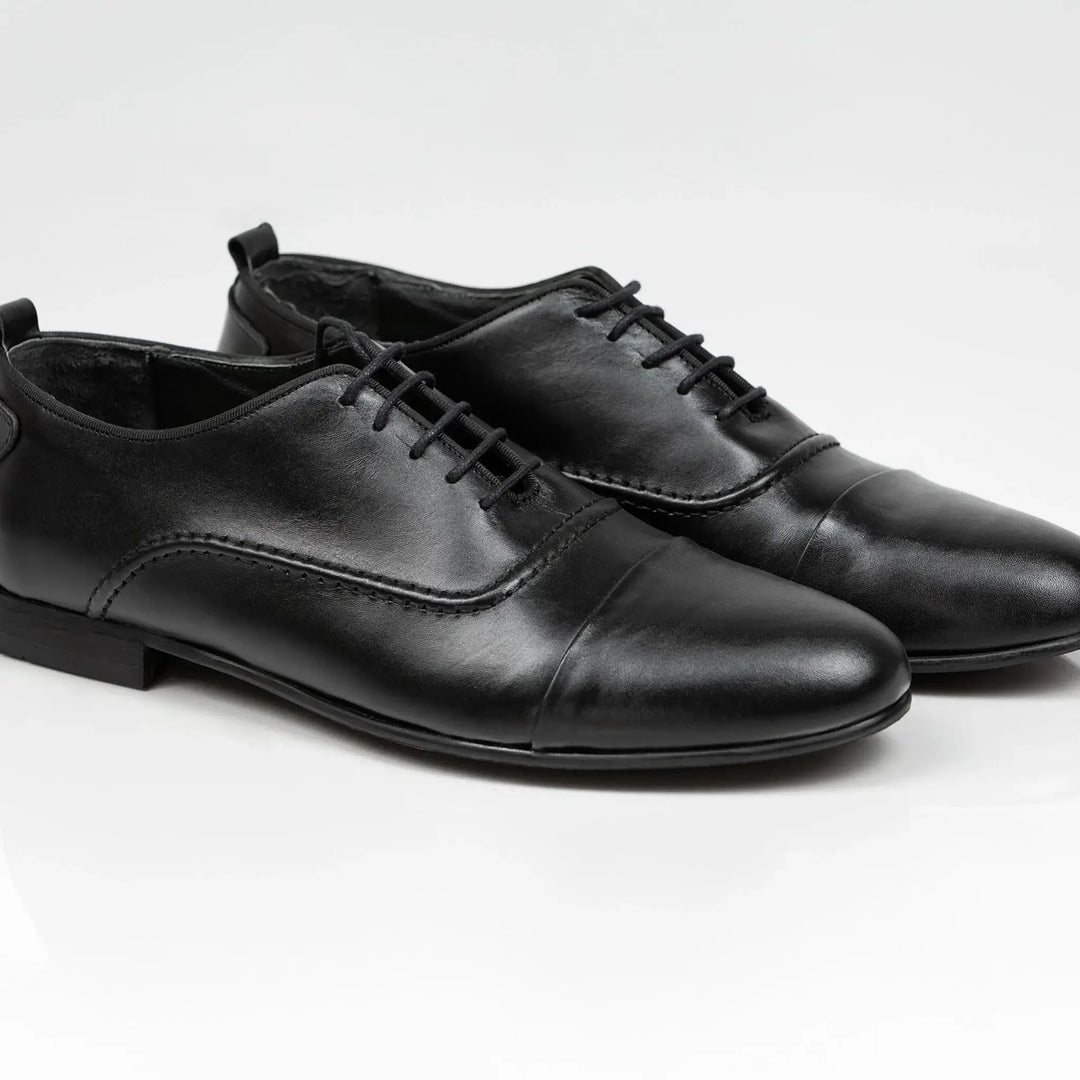 Lodevole Mens Oxford Shoes Black Front Isometric View
