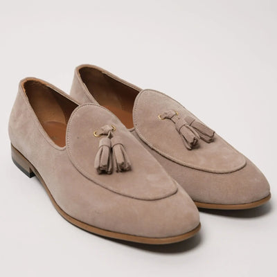 Lodevole Mens Suede Tassel Loafers Rosy Brown Front Isometric View